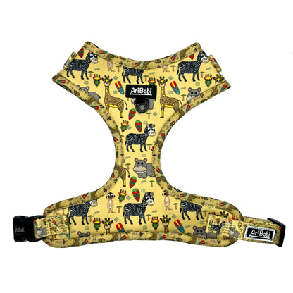 Arnés ajustable amarillo para perro con dibujos de animales de la colección Kenia de la marca Aribabi.