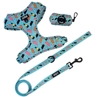 Conjunto de arnés ajustable con correa y portabolsas azul con dibujos de helados de la colección Frigopata de la marca Aribabi.