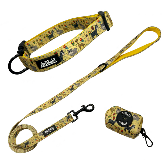 Conjunto de collar ajustable con correa y portabolsas amarillo con dibujos de animales de la colección Kenia de la marca Aribabi.