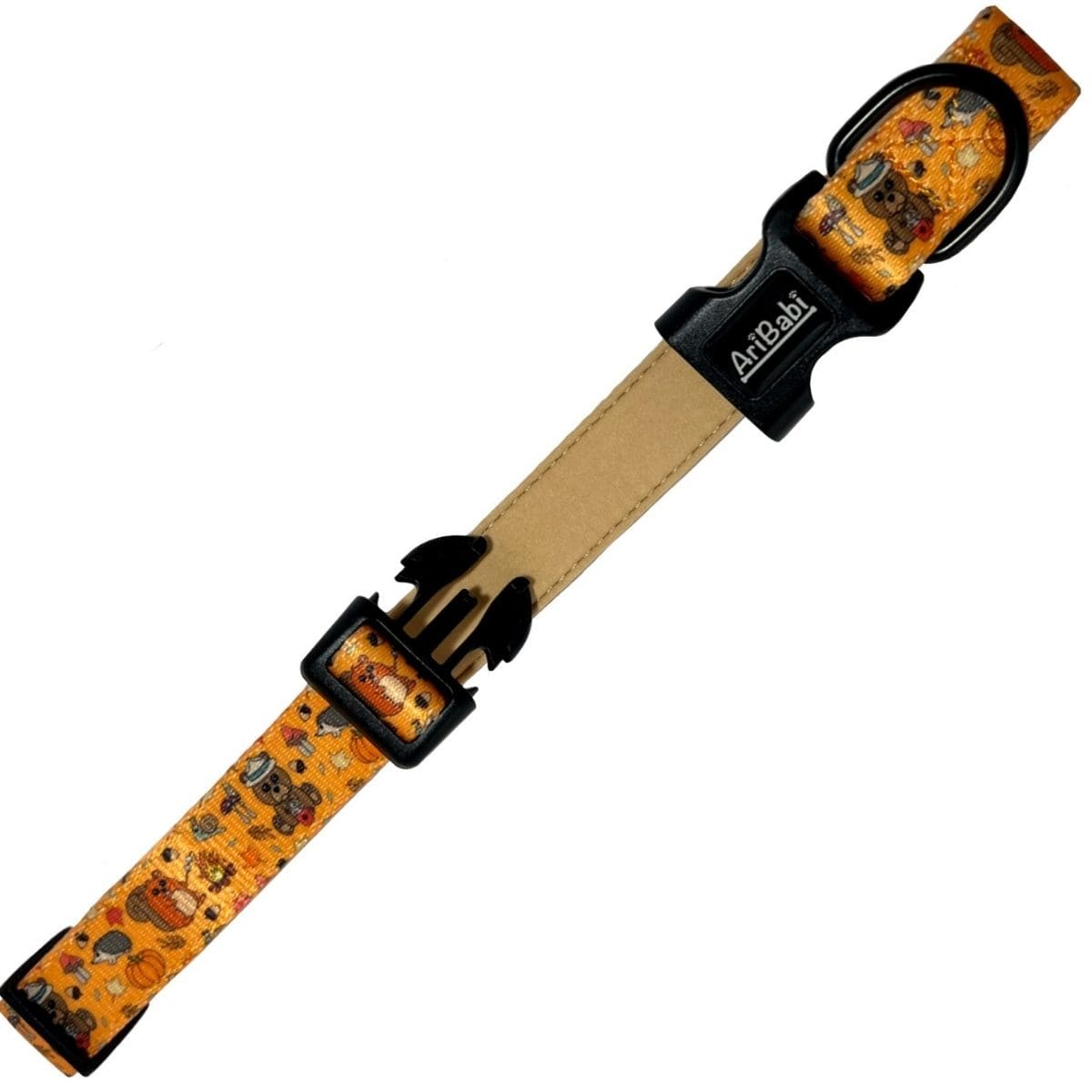 Collar ajustable naranja para perro  y/o gato con dibujos de animales de la colección Yosemite abierto.