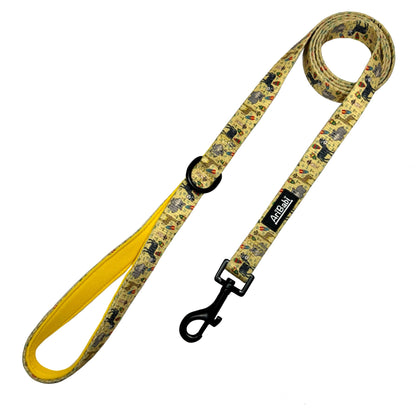 Correa amarilla para perro con dibujos de animales de la colección Kenia de la marca Aribabi.